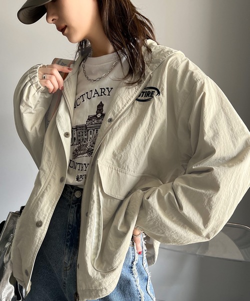 classicalelf ブルゾン アウター メンズライクなのに可愛く決まる。裏フリース胸刺繍配色トレーニングフード付きブルゾン レディース - 画像 (4)