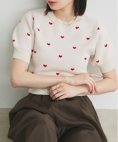 ad thie ニット セーター ハート総柄 パフスリーブニット レディース