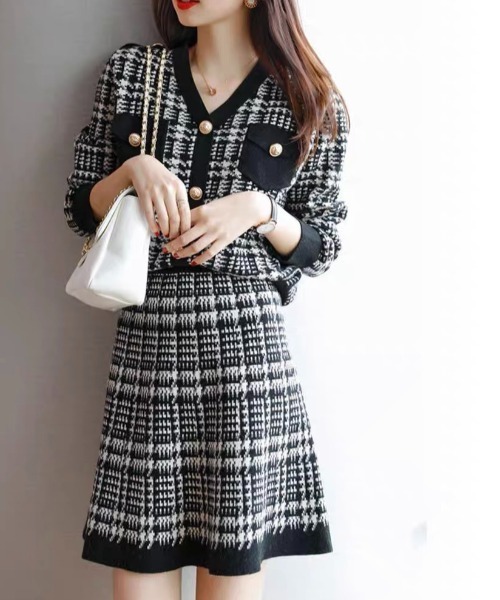 LADY LIKE 「LADY LIKE」 セットアップ M ライトベージュ レディース - 画像 (9)